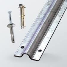 2.9m 5.8m Gudang Gantung Rel Pintu Geser Galvanis V Groove Gate Track Adjustable