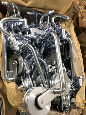 Pisang Cableway Roller Sheaves Dan Roda Untuk Gerbang Seng Permukaan Putih